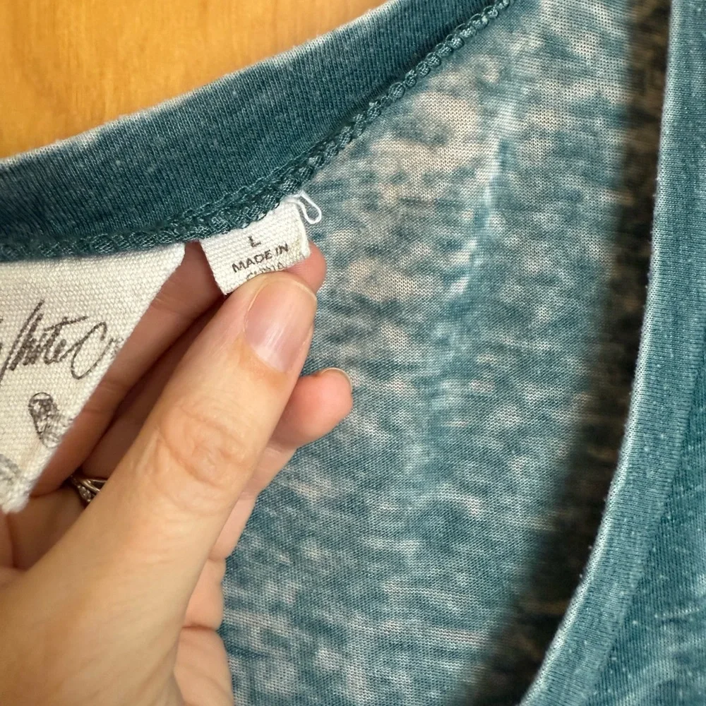 V-Neck Long Sleeve Tee